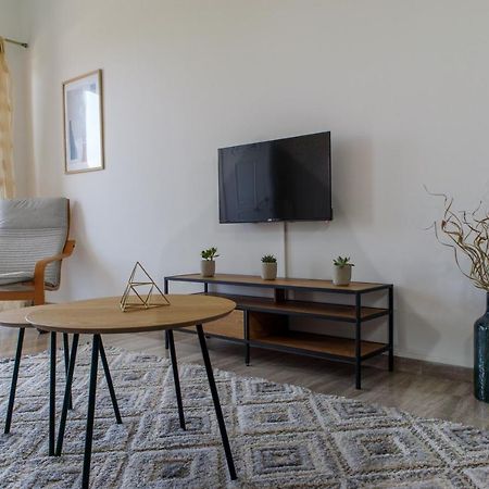Almyros Aktis Seaview Apartment Каламата Экстерьер фото