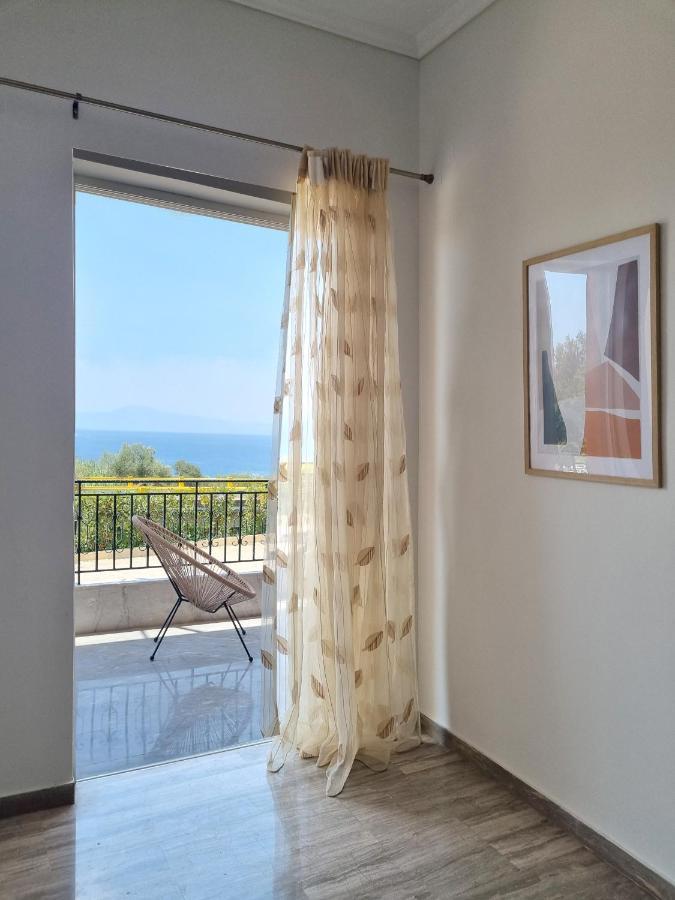 Almyros Aktis Seaview Apartment Каламата Экстерьер фото