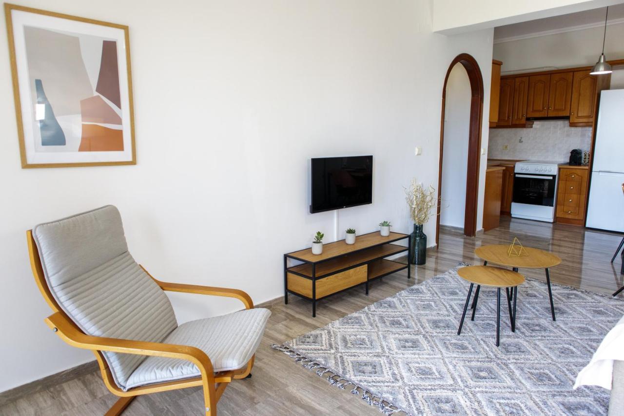 Almyros Aktis Seaview Apartment Каламата Экстерьер фото