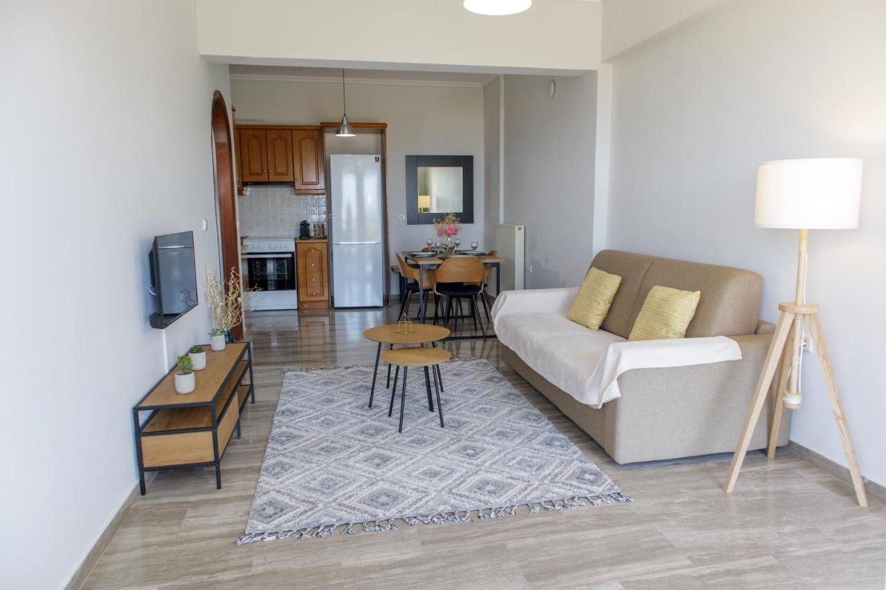 Almyros Aktis Seaview Apartment Каламата Экстерьер фото
